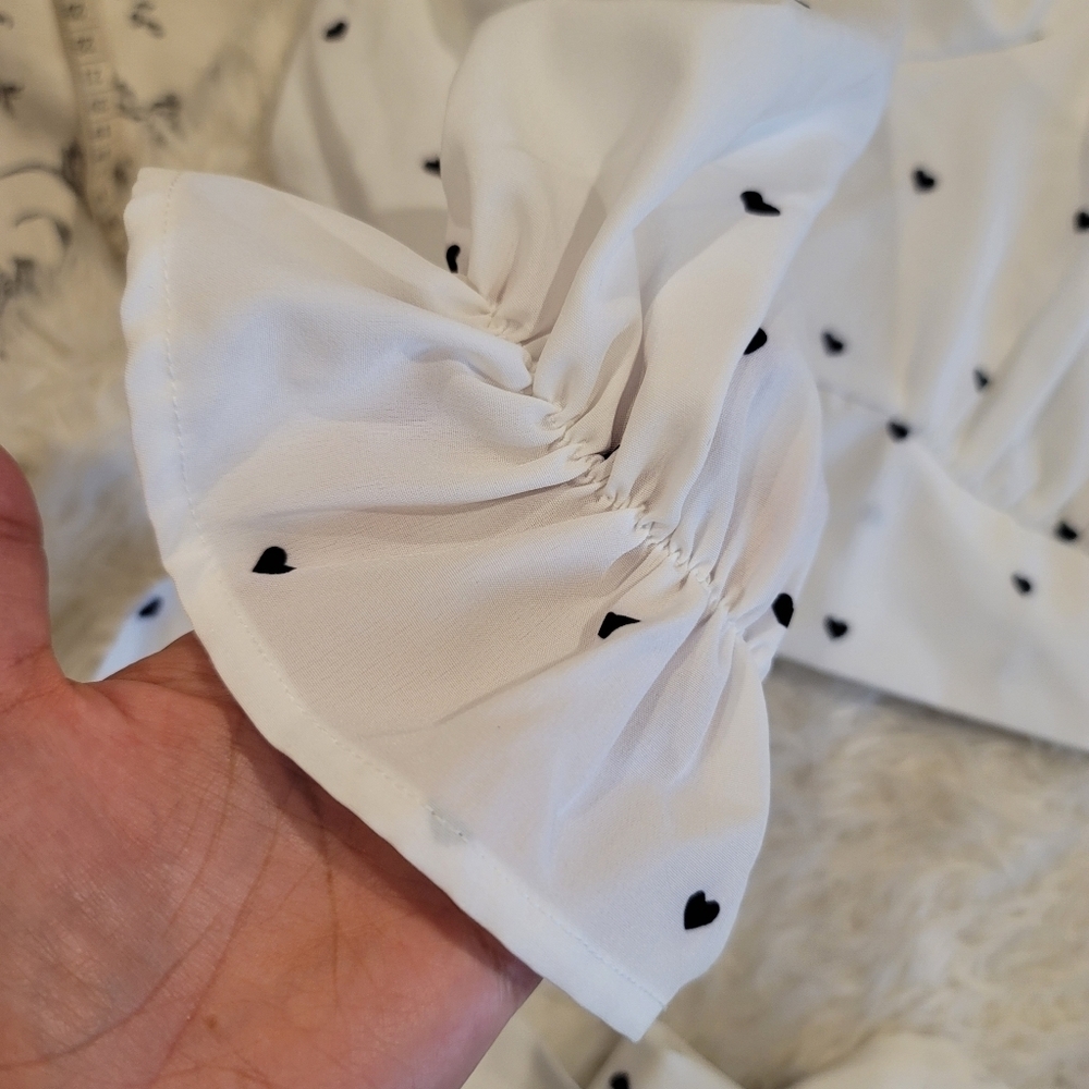 Milk & Honey Boutique puff Sleeves heart wrap crop top s… - Picture 11 of 17